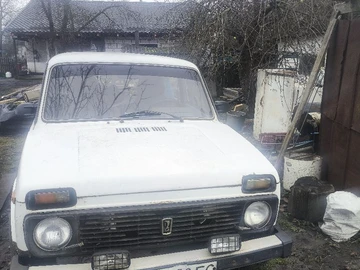 Авто ВАЗ 2121 1998 № 8262711