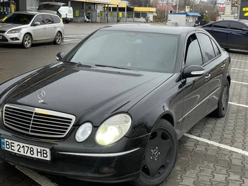 Авто Mercedes E Серия 2005 № 8262715