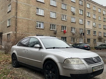Авто Volkswagen Passat Sedan 2001 № 8262717
