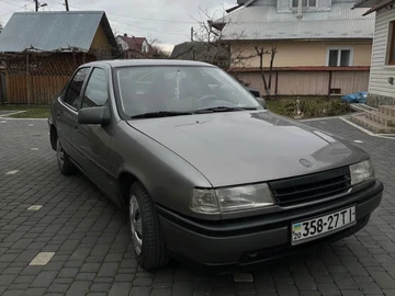 Авто Opel Vectra 1990 № 8262732