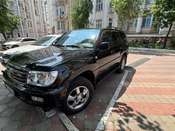 Авто Toyota Land Cruiser 100 2004 № 8262997