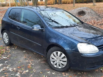 Авто Volkswagen Golf 2005 № 8263134