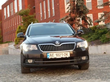 Авто Skoda Superb 2013 № 8263147