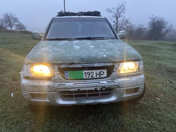 Авто Opel Frontera 2003 № 8263177
