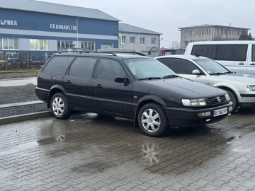Авто Volkswagen Passat Variant 1995 № 8263179