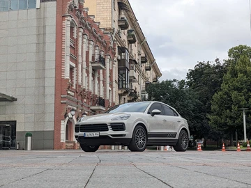 Авто Porsche Cayenne 2021 № 8263273