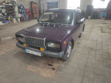 Авто ВАЗ 2107 2004 № 8263384