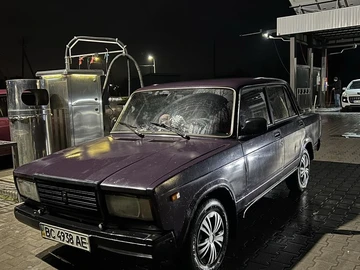 Авто ВАЗ 2107 1991 № 8263490