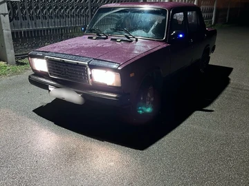 Авто ВАЗ 21074 2002 № 8263517