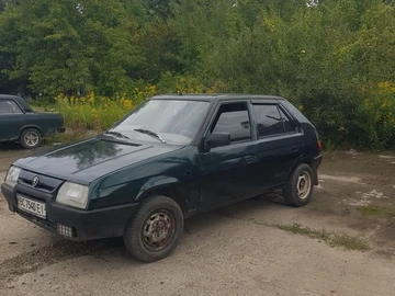 Авто Skoda Favorit 1990 № 8263602