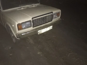 Авто ВАЗ 2107 1993 № 8263681