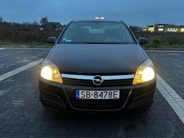 Авто Opel Astra 2005 № 8263700