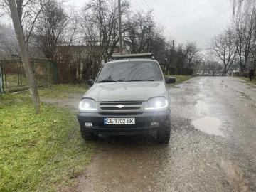 Авто Chevrolet Niva 2007 № 8263701