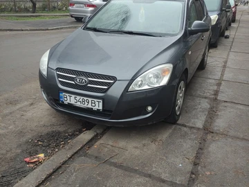 Авто KIA Cee X27 D 2008 № 8263818