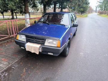 Авто ВАЗ 2109 2003 № 8263837