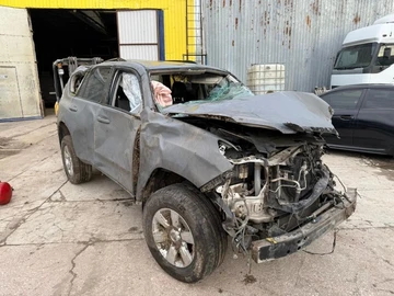 Авто Toyota Land Cruiser Prado 150 2016 № 8263864