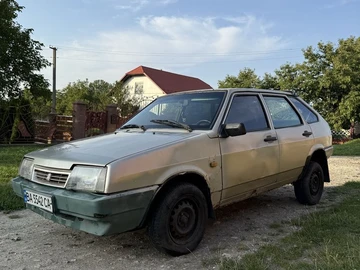 Авто ВАЗ 2109 1992 № 8264026