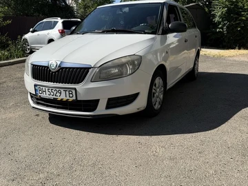 Авто Skoda Fabia 2011 № 8264037