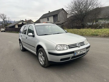 Авто Volkswagen Golf 1999 № 8264059