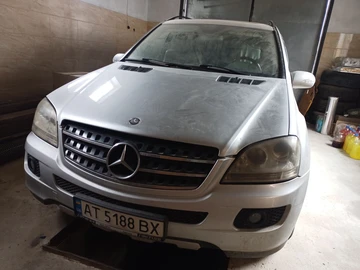 Авто Mercedes 320 2011 № 8264206