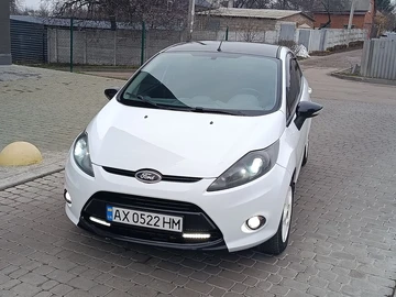 Авто Ford Fiesta 2010 № 8264275