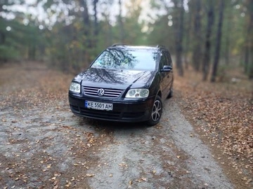 Авто Volkswagen Touran 2003 № 8264247