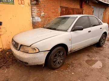 Авто Audi A4 1997 № 8264303