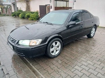Авто Toyota Camry 2000 № 8264425