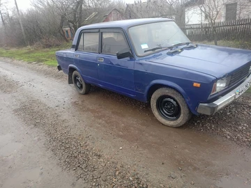 Авто ВАЗ 2105 2000 № 8264430