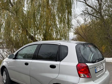 Авто Chevrolet Aveo 2006 № 8264509