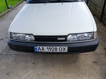 Авто Mazda 626 1990 № 8264652