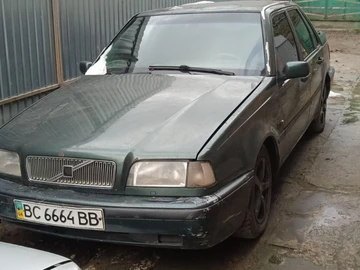 Авто Volvo 460 1995 № 8264784