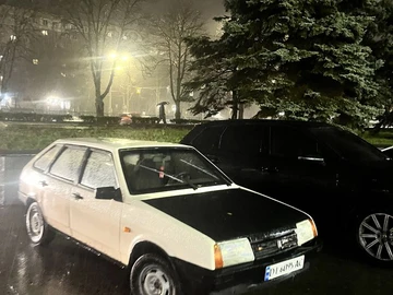 Авто ВАЗ 2109 1992 № 8264962