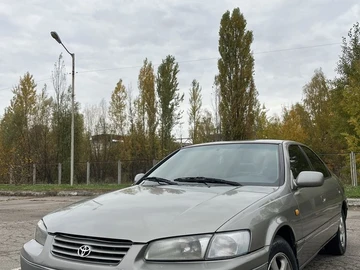 Авто Toyota Camry 1998 № 8265035