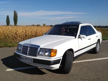 Авто Mercedes 230 1986 № 8265122