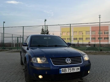 Авто Volkswagen Passat Sedan 2000 № 8265134