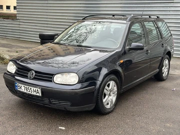 Авто Volkswagen Golf 2001 № 8265179