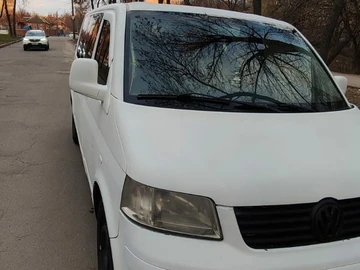 Авто Volkswagen Transporter 2005 № 8265197