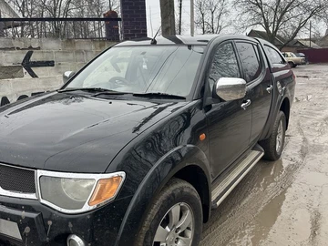 Авто Mitsubishi L 200 2008 № 8265275