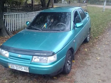 Авто ВАЗ 2110 2001 № 8265411