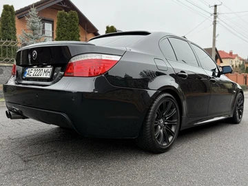 Авто BMW 5 Серия 2005 № 8265418