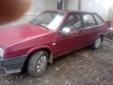 Авто ВАЗ 2109 2000 № 8265564