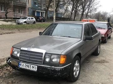 Авто Mercedes 230 1988 № 8265576