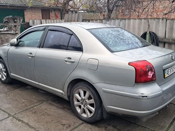 Авто Toyota Avensis 2004 № 8265688