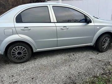 Авто Chevrolet Aveo 2012 № 8265756