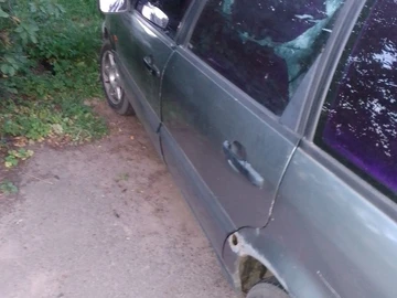 Авто Volkswagen Passat Variant 1994 № 8265937
