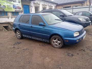 Авто Volkswagen Golf 1996 № 8265964