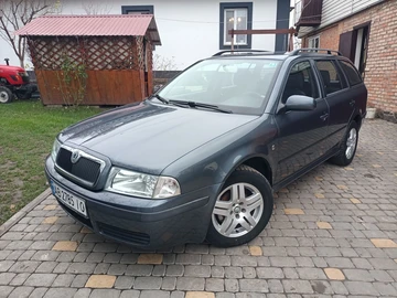 Авто Skoda Octavia 2009 № 8266119