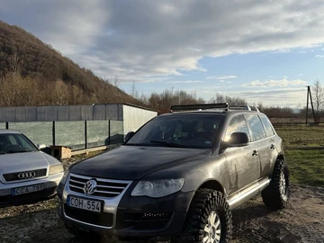 Авто Volkswagen Touareg 2006 № 8266131