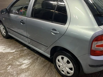 Авто Skoda Fabia 2005 № 8266285